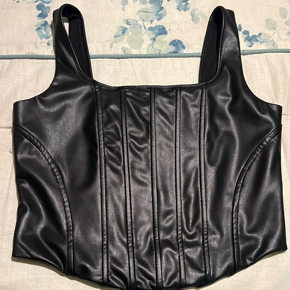 EXPRESS- LEATHER CORSET TOP